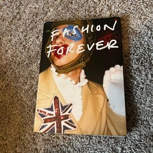 Fashion Forever Urban Outfitters Home book